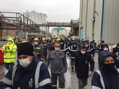 Eti Maden işçisi fabrikada eylem yaptı