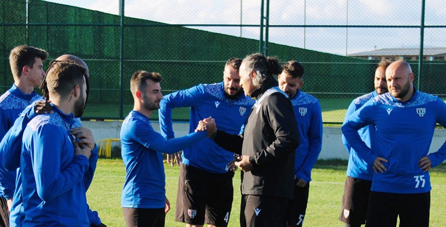 TFF 1.Lig takımlarından Bandırmaspor,