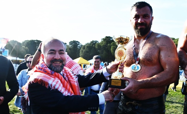 Gömeç Ulubeyler Yağlı Güreşleri