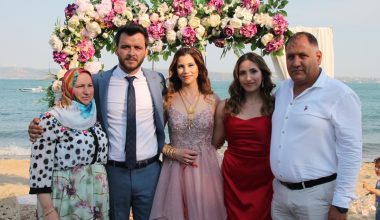 Başkan Pehlivanoğlu’nun kızı nişanlandı
