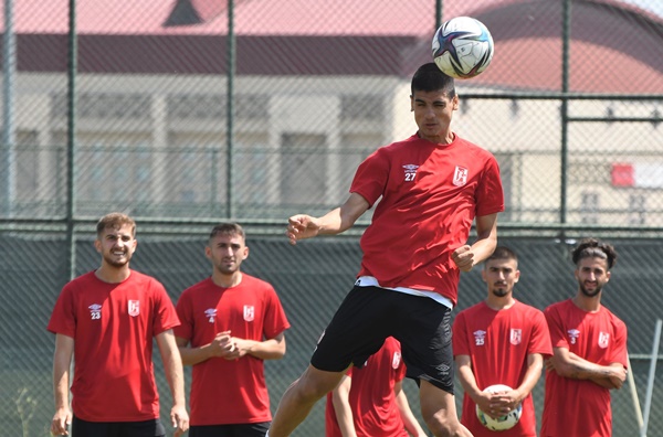 TFF 2.Lig takımlarından Balıkesirspor