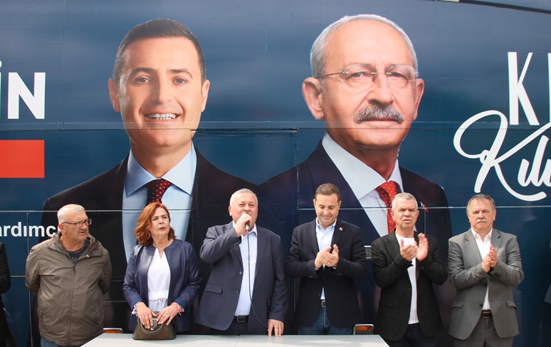 Demokrat Partili Cemal Enginyurt,