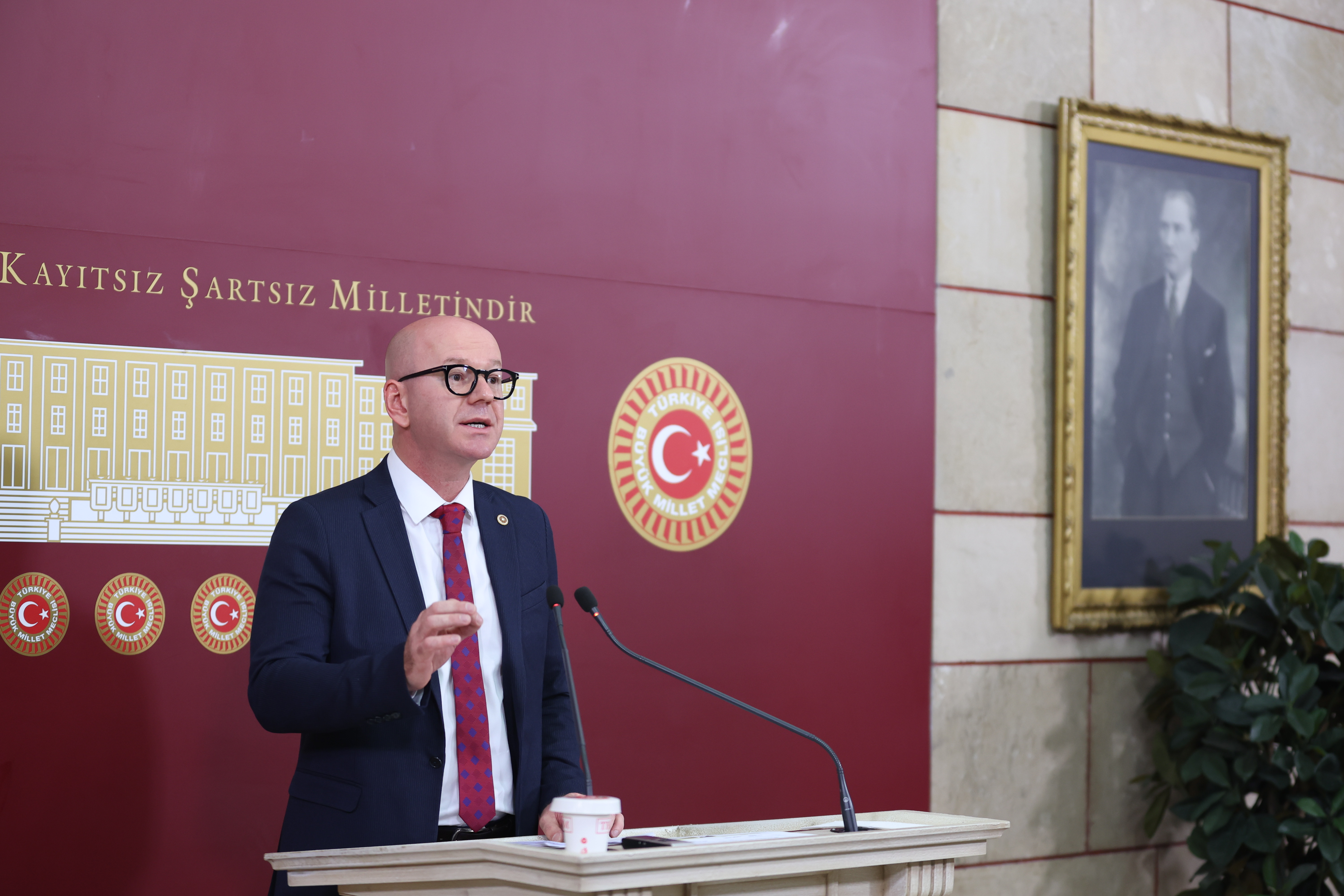 CHP Balıkesir Milletvekili Serkan