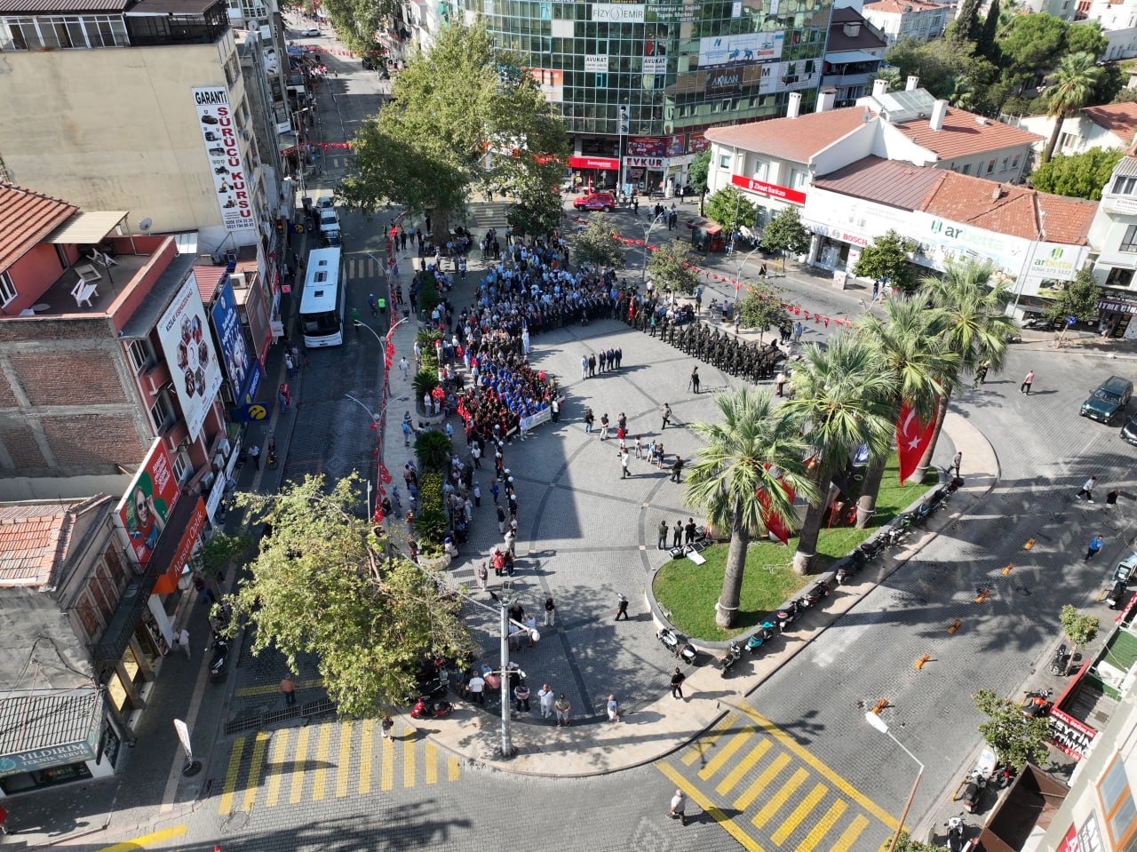 Esaretten özgürlüğe 103. Yıl