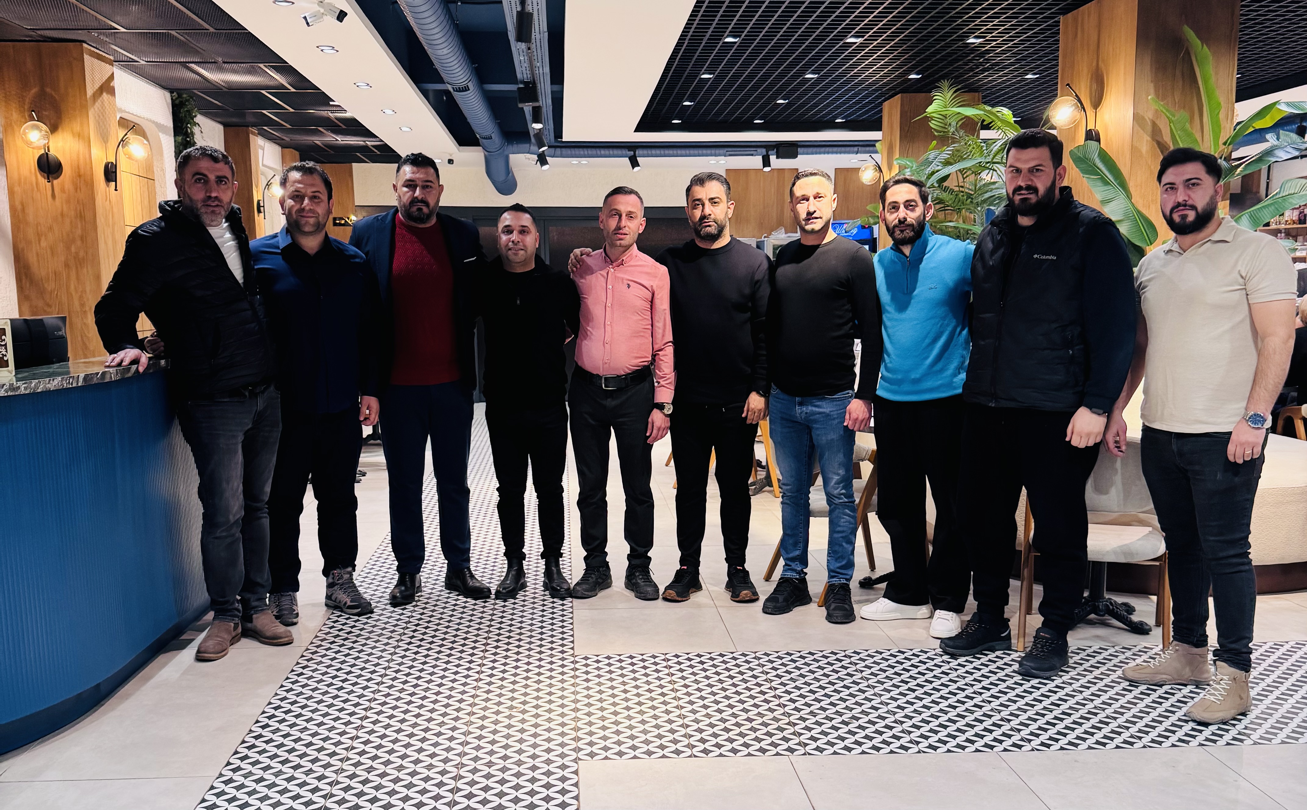 ALİ KARACA YÖNETİM LİSTESİNİ