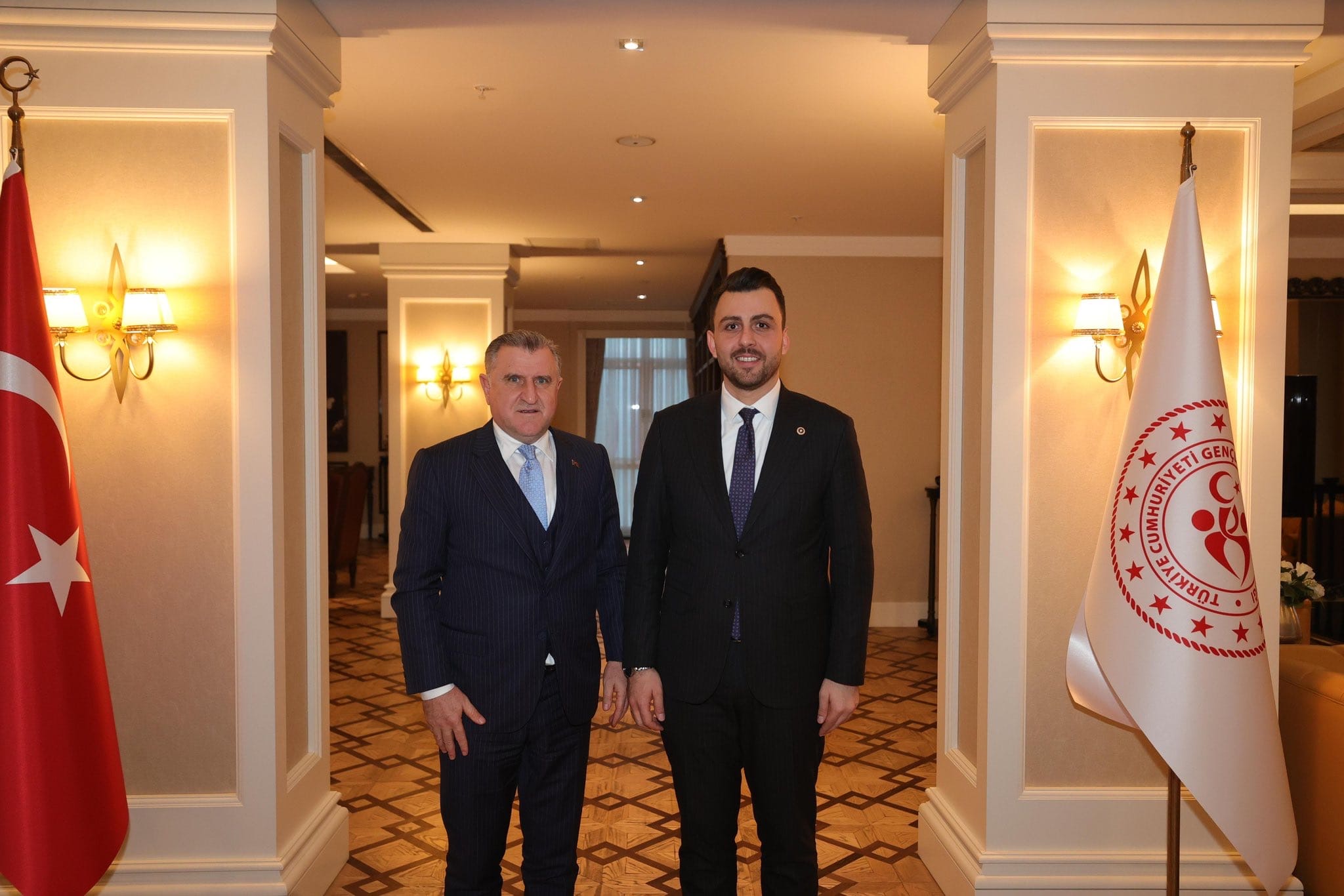 Bandırma Stadyumu’nda artık ışıklar yanacak!