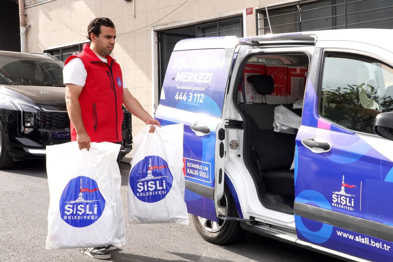 Sosyal belediyecilik anlayışıyla çalışmalarını sürdüren Şişli Belediyesi, ilçe genelindeki ihtiyaç