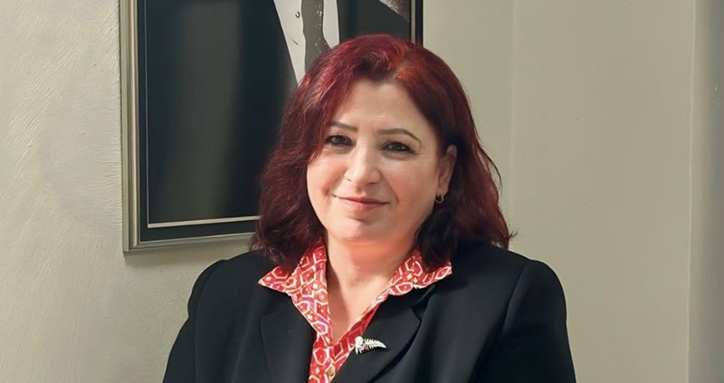 Paşakent Mahalle Muhtarı Nurten Sarıaltın yaptığı basın açıklamasıyla hakkındaki iddialara