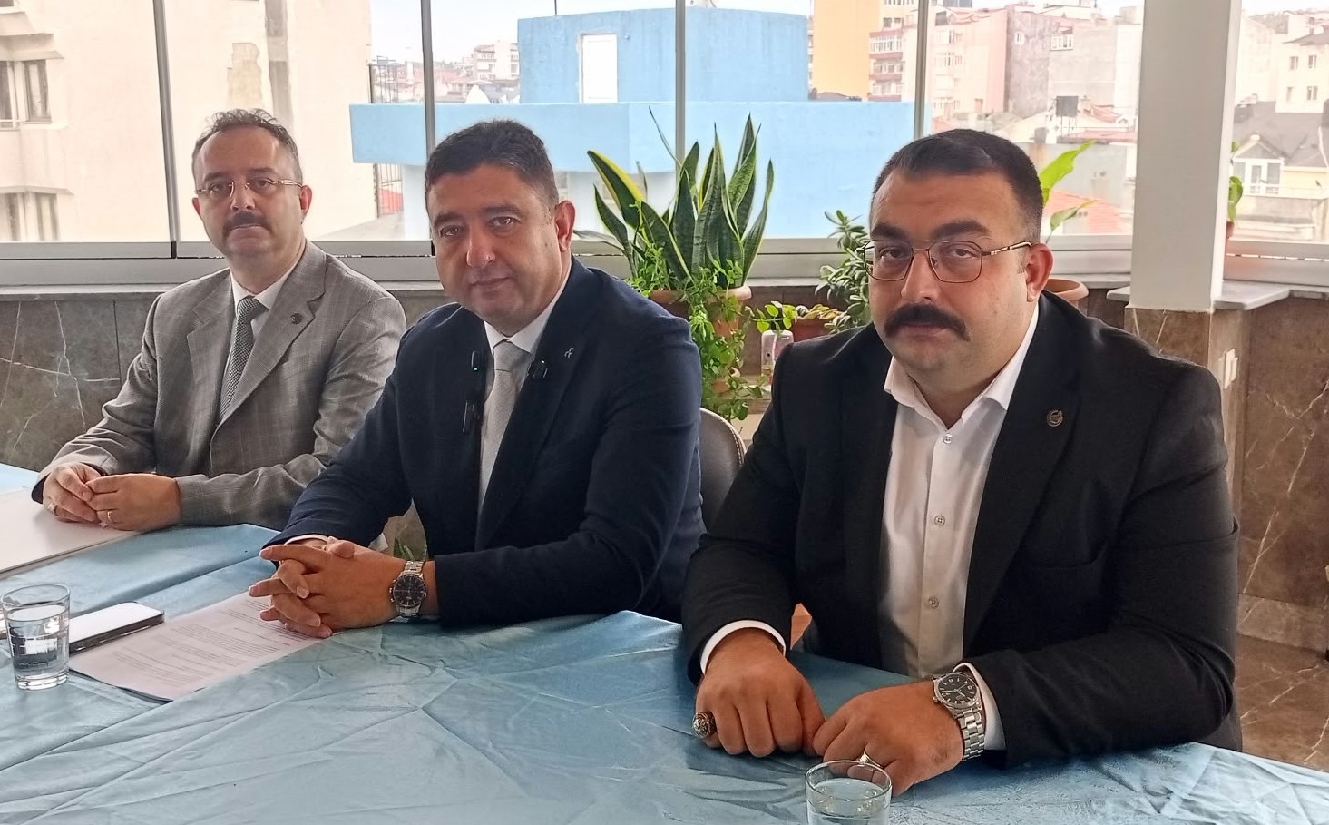 MHP Bandırma İlçe Başkanı Algül, "Belediyeye ait taşınmazların İmar planı